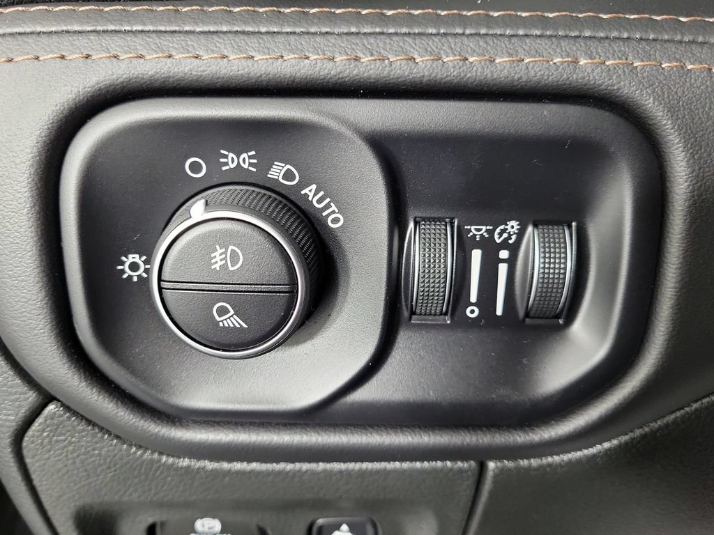 Used 2024 RAM 1500 TRX AWD/4WD image 31