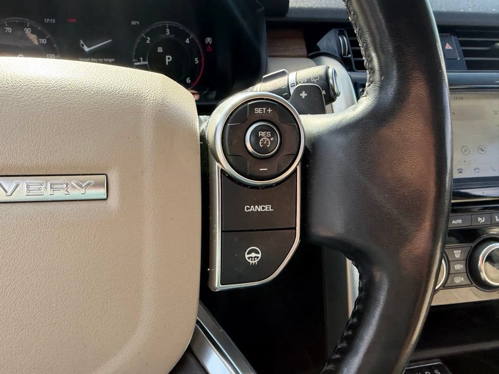 Used 2018 Land Rover Discovery HSE AWD/4WD image 28