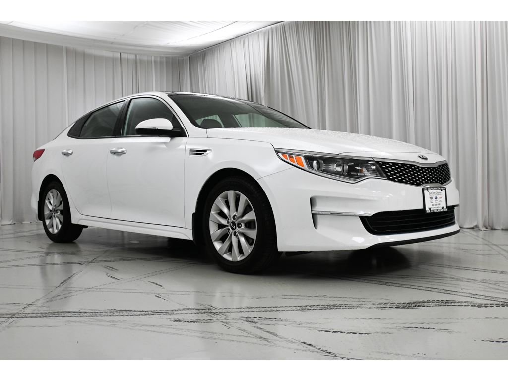 Used 2018 Kia Optima EX w/ Premium Package FWD image 2