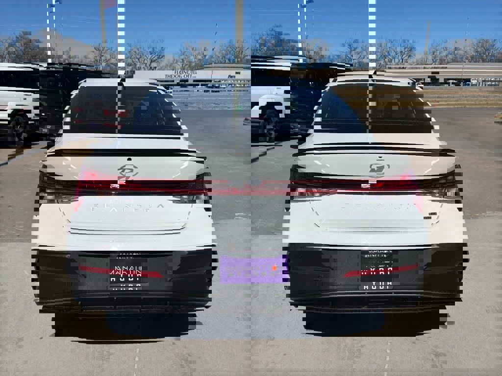 New 2026 Hyundai Elantra Sport image 9