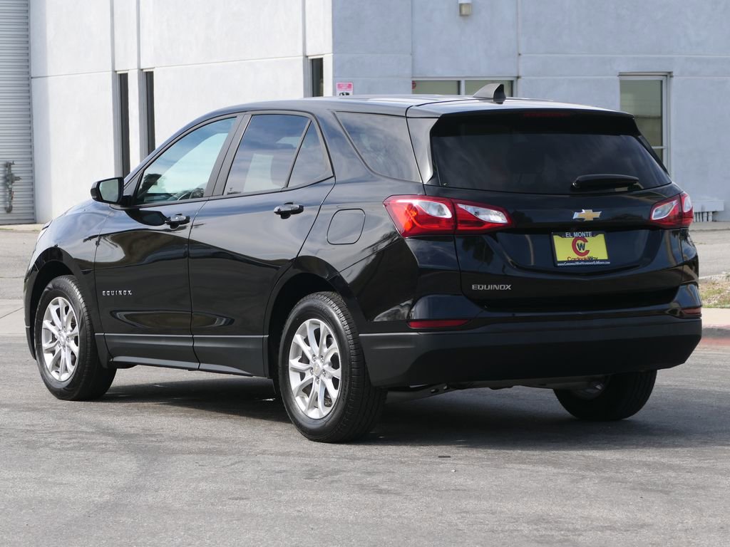Used 2020 Chevrolet Equinox LS w/ LS Convenience Package image 5