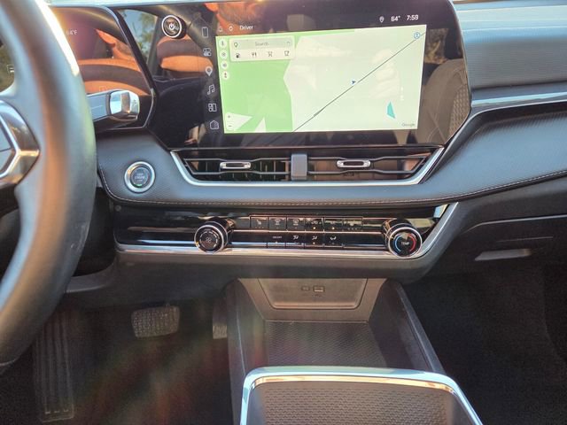 Certified 2025 Chevrolet Equinox LT FWD image 30