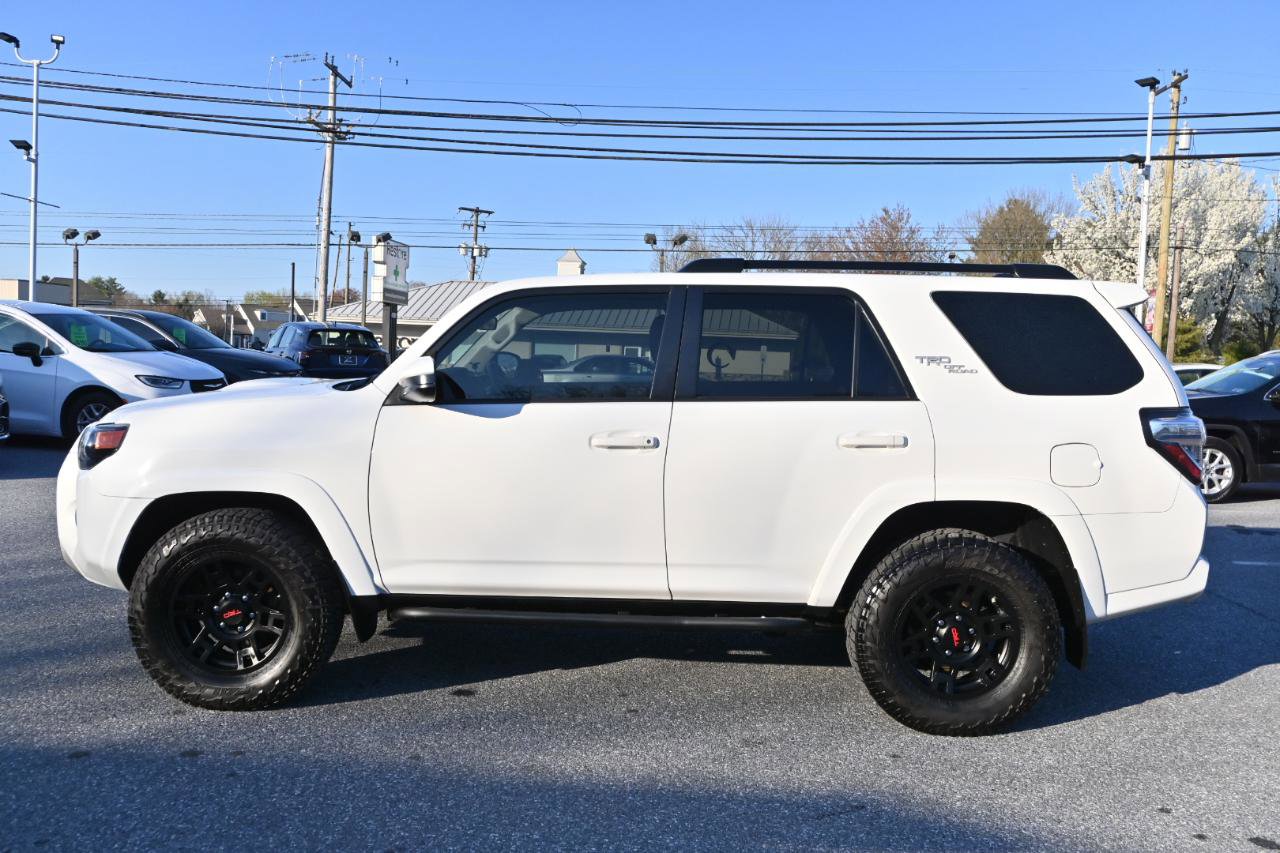 Used 2019 Toyota 4Runner TRD Off-Road image 8