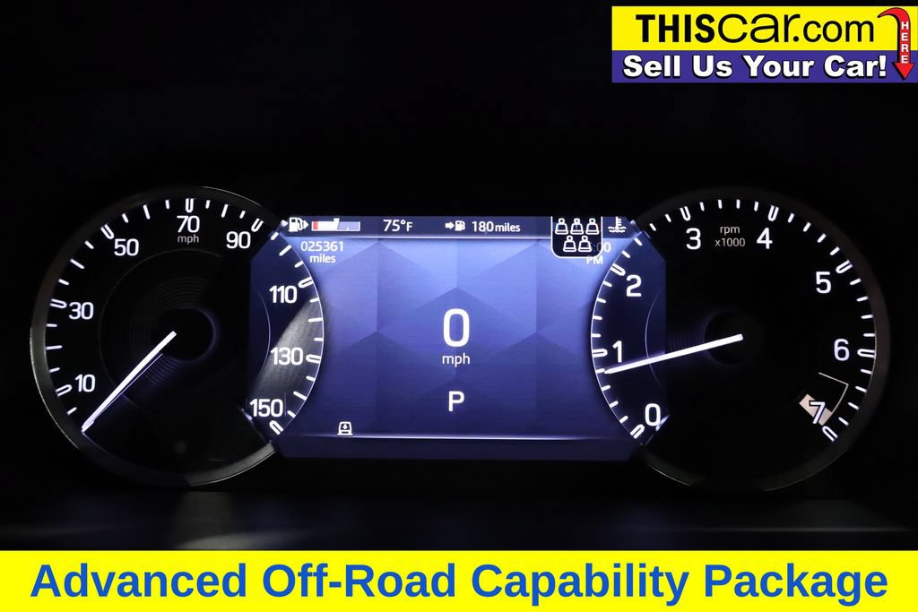 Used 2022 Land Rover Defender 110 X-Dynamic SE AWD/4WD image 17