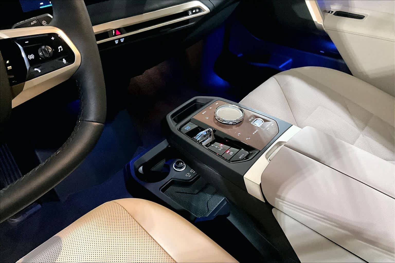Certified 2025 BMW iX xDrive50 AWD/4WD image 15