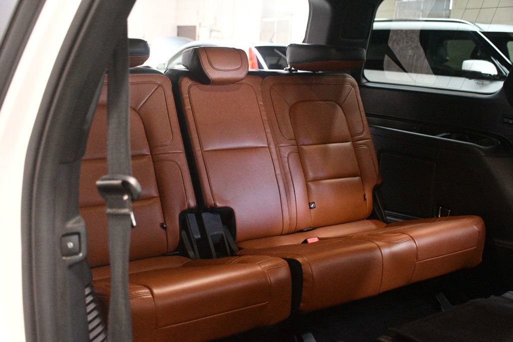 Used 2020 Lincoln Navigator Reserve w/ Luxury Package AWD/4WD image 40