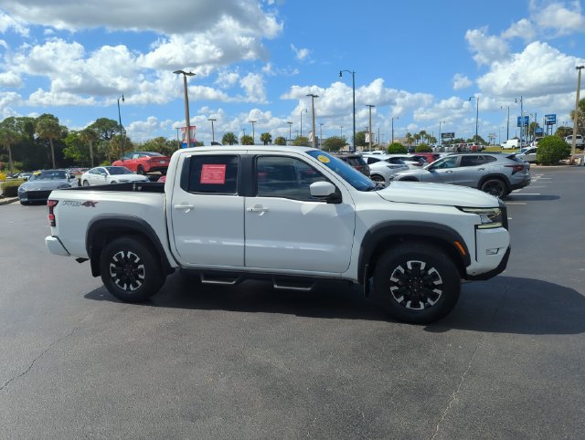 Certified 2023 Nissan Frontier PRO-4X w/ Tow Package AWD/4WD image 2