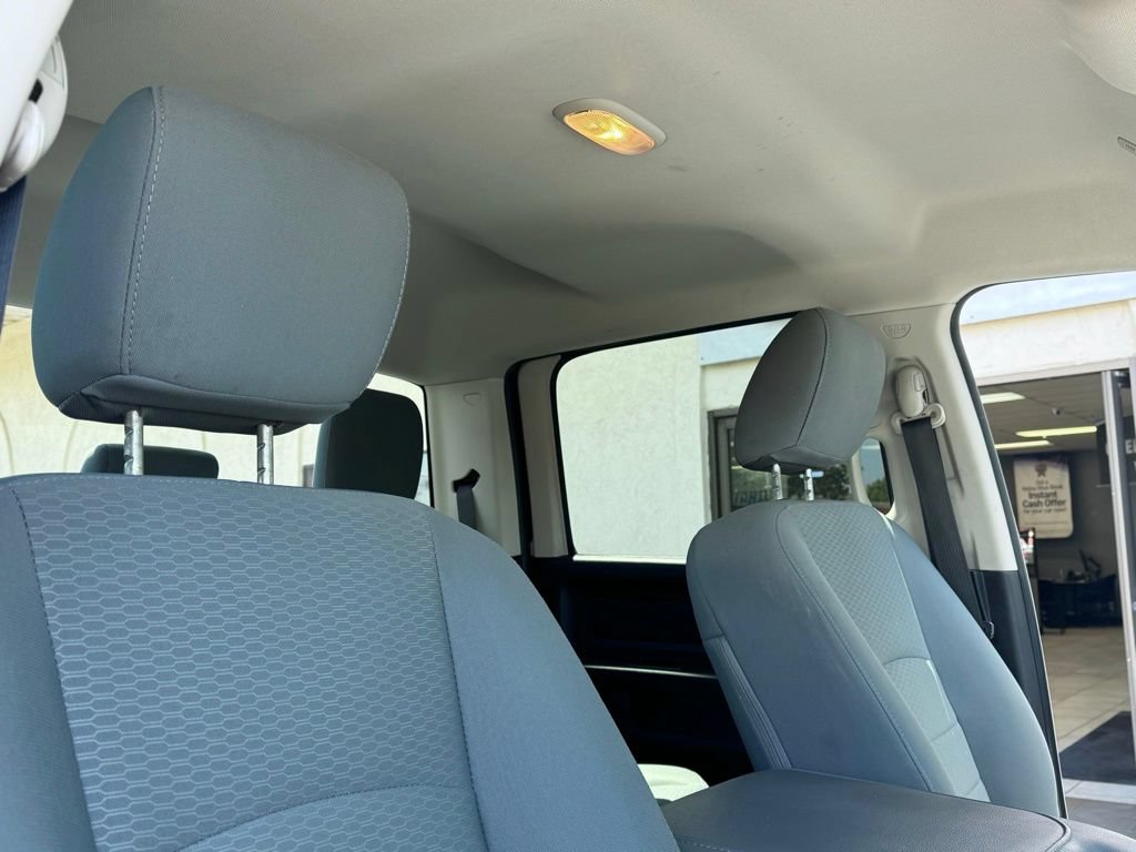 Used 2018 RAM 1500 Express RWD image 22