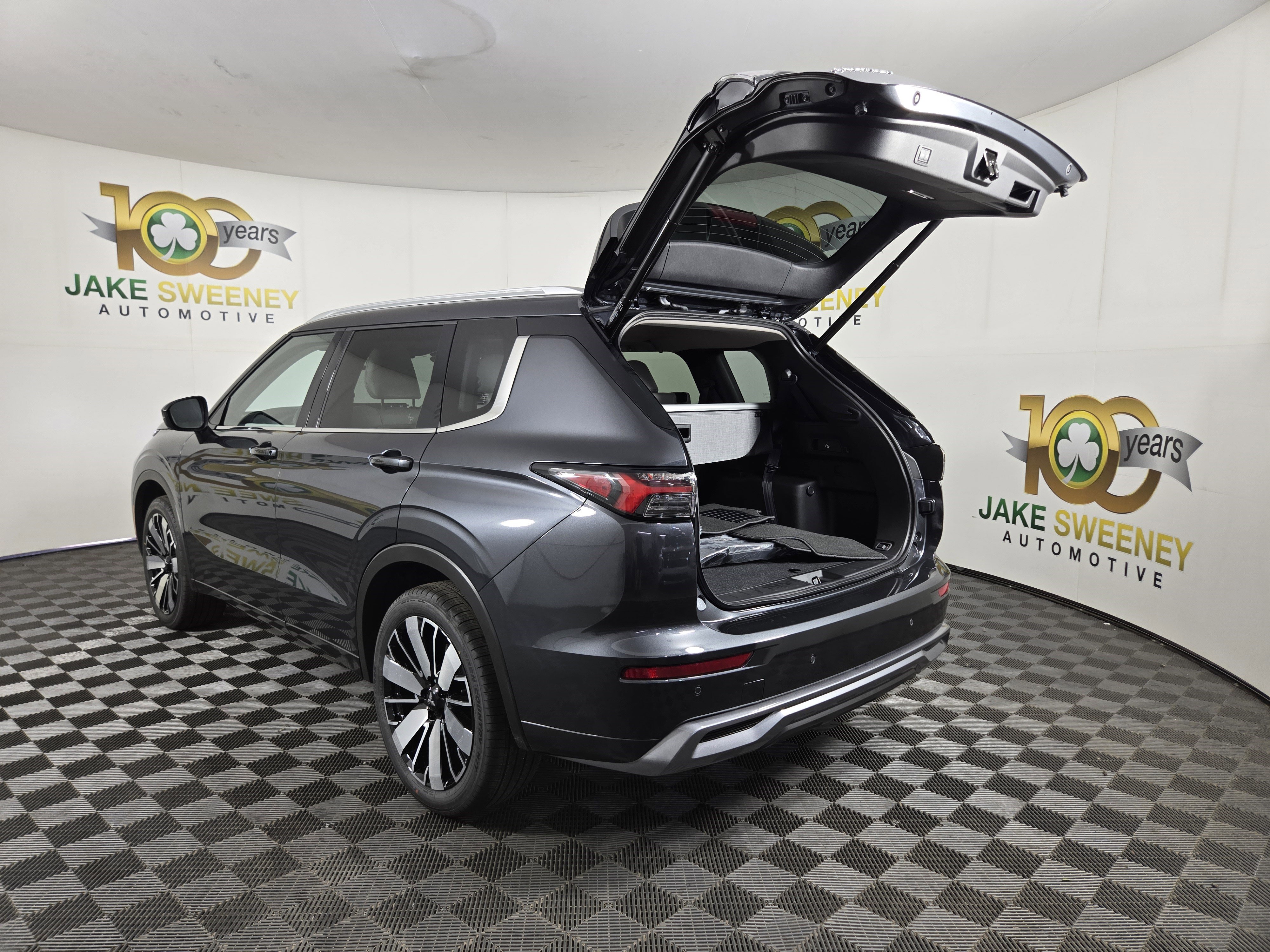 New 2025 Mitsubishi Outlander SEL image 33