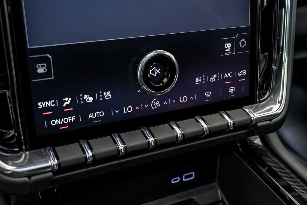 New 2026 GMC Yukon XL Elevation w/ Elevation Premium Package AWD/4WD image 19