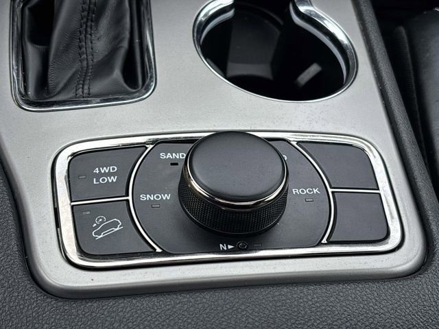Used 2021 Jeep Grand Cherokee Limited w/ Quick Order Package 28K 80th AWD/4WD image 27