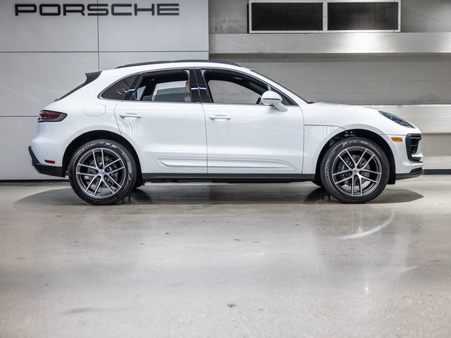 New 2026 Porsche Macan image 13