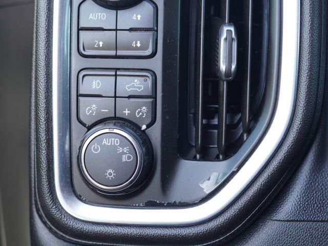 Used 2019 Chevrolet Silverado 1500 LT Trail Boss w/ Convenience Package AWD/4WD image 23