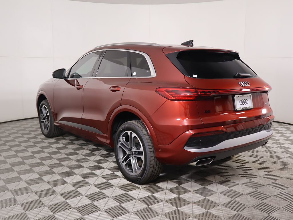 Used 2025 Audi Q5 Premium Plus w/ Premium Plus image 8