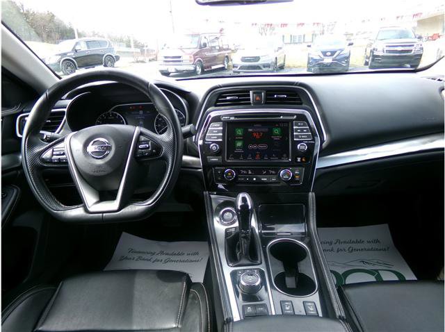 Used 2022 Nissan Maxima SV w/ Floor Mat Group FWD image 7