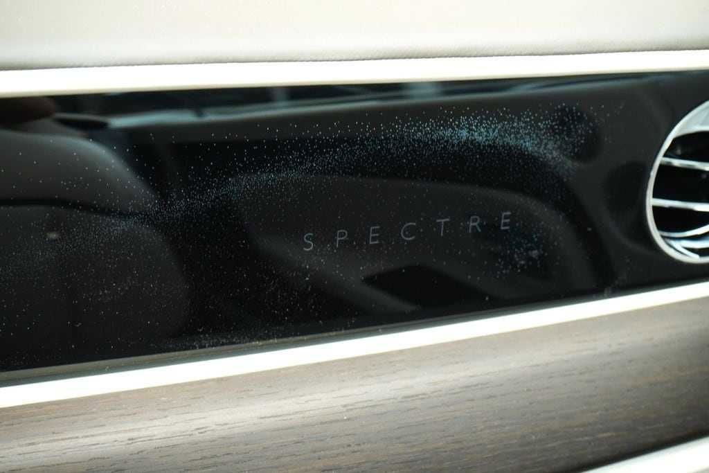 Certified 2024 Rolls-Royce Spectre w/ Spectre Launch Package image 10