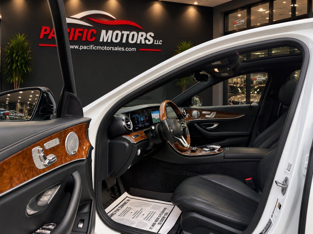 Used 2020 Mercedes-Benz E 350 Sedan image 12