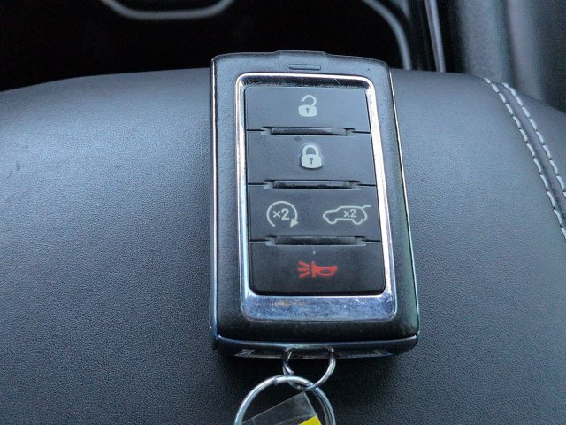 Certified 2022 Jeep Grand Cherokee Overland AWD/4WD image 33