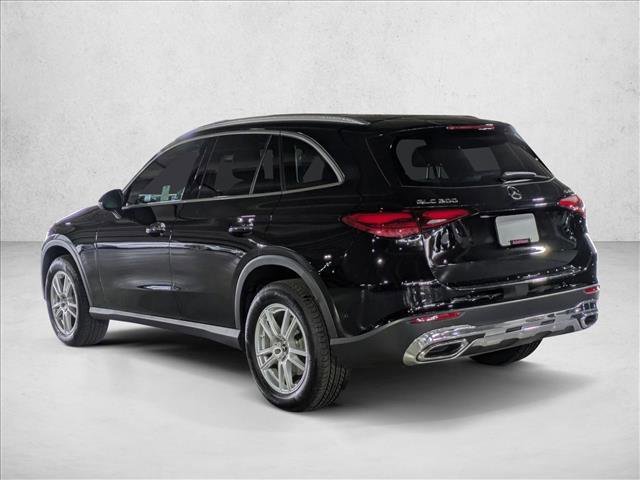 Certified 2025 Mercedes-Benz GLC 300 4MATIC image 11