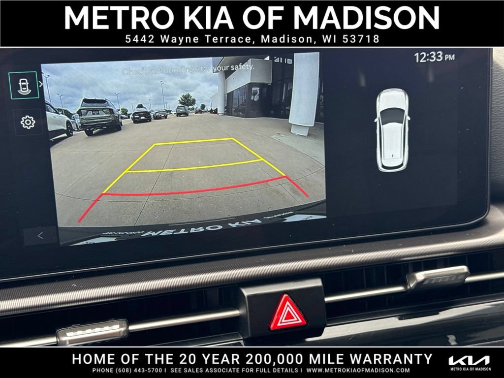 Used 2026 Kia Sportage EX FWD image 23