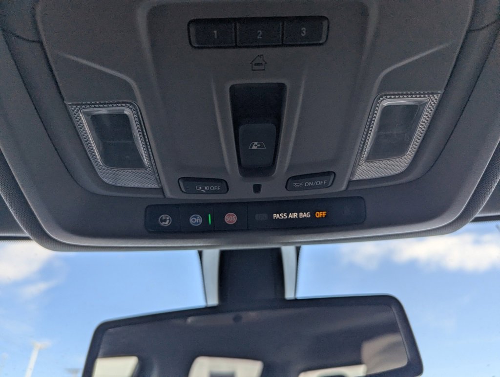 Used 2022 GMC Sierra 1500 SLT w/ SLT Premium Package image 41