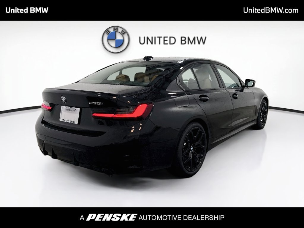 New 2026 BMW 330i Sedan w/ M Sport Package RWD image 5