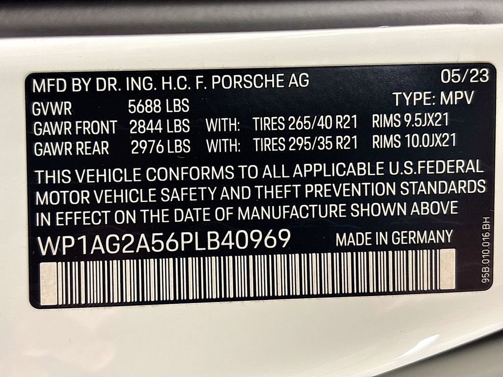 Used 2023 Porsche Macan S image 31