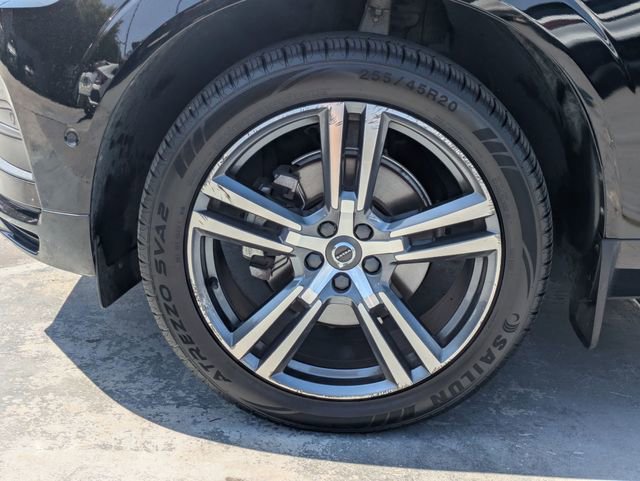 Used 2018 Volvo XC60 T5 Momentum w/ Convenience Package image 10
