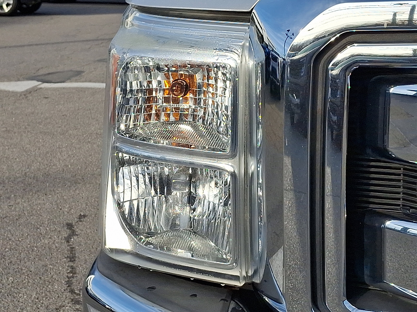 Used 2013 Ford F350 XLT w/ FX4 Off Road Pkg image 9