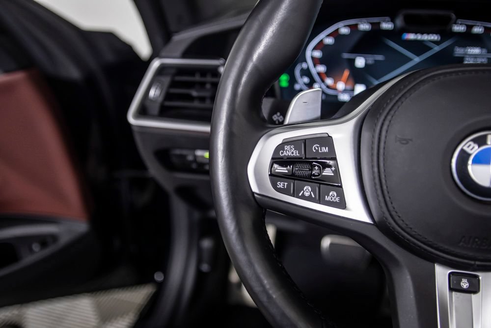 Used 2022 BMW M440i Convertible RWD image 37