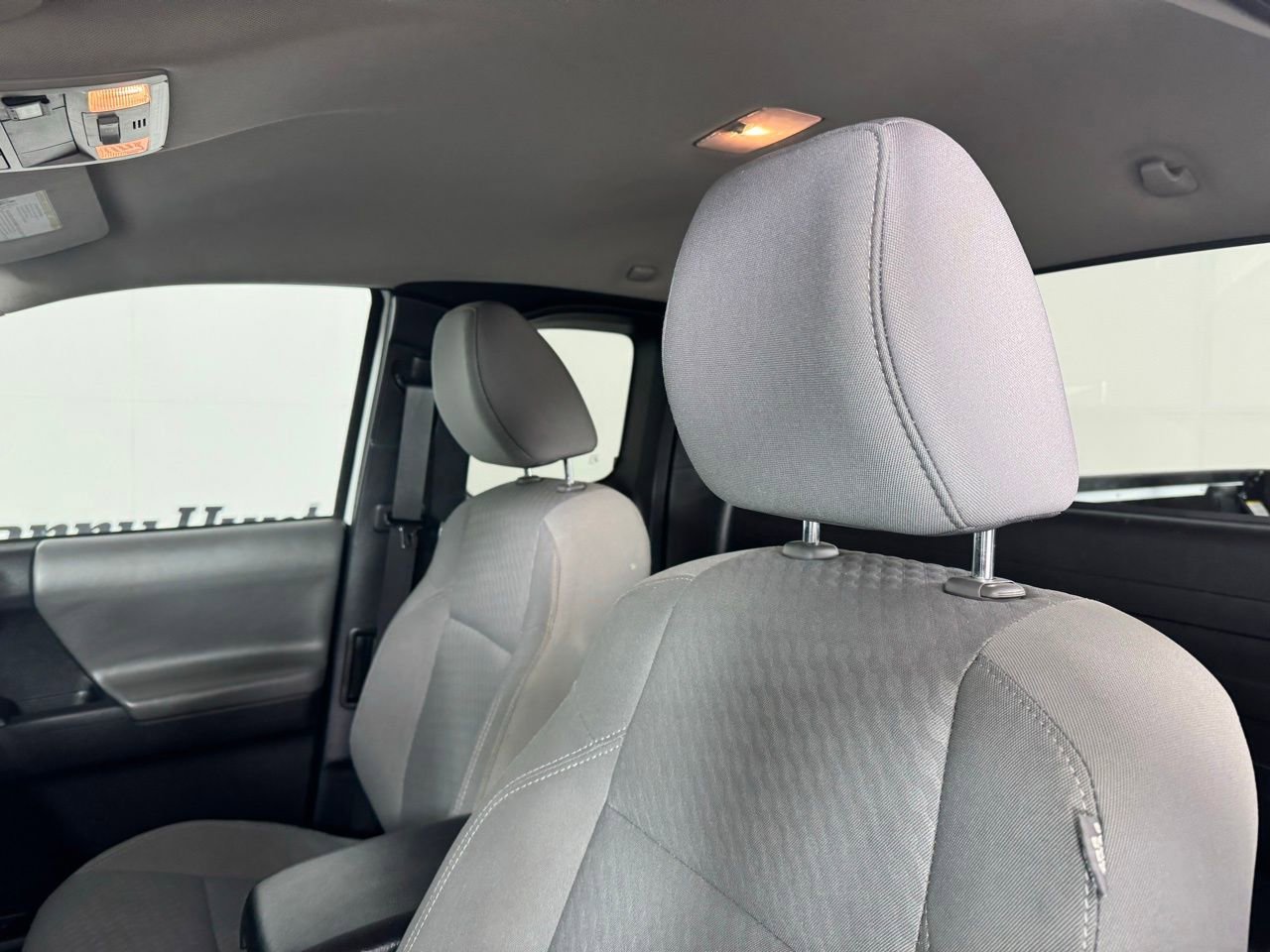 Used 2021 Toyota Tacoma SR image 11