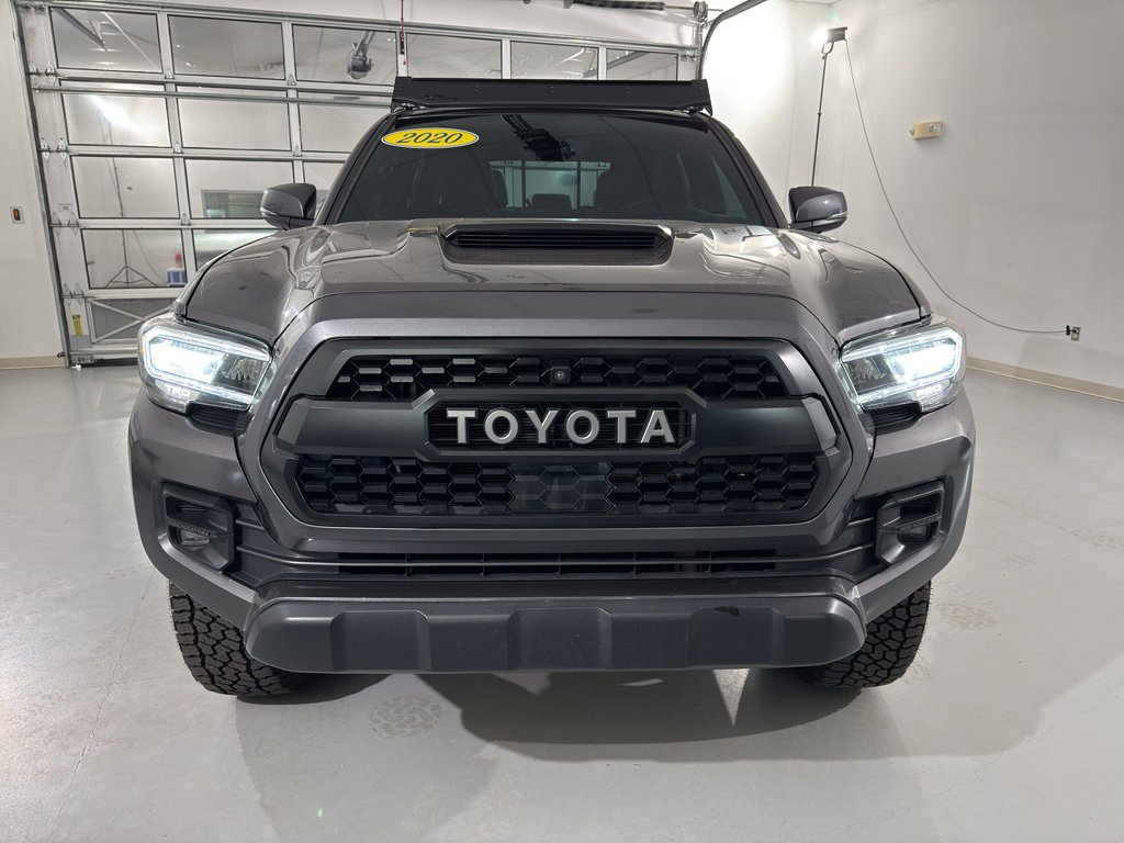 Used 2020 Toyota Tacoma TRD Pro image 2