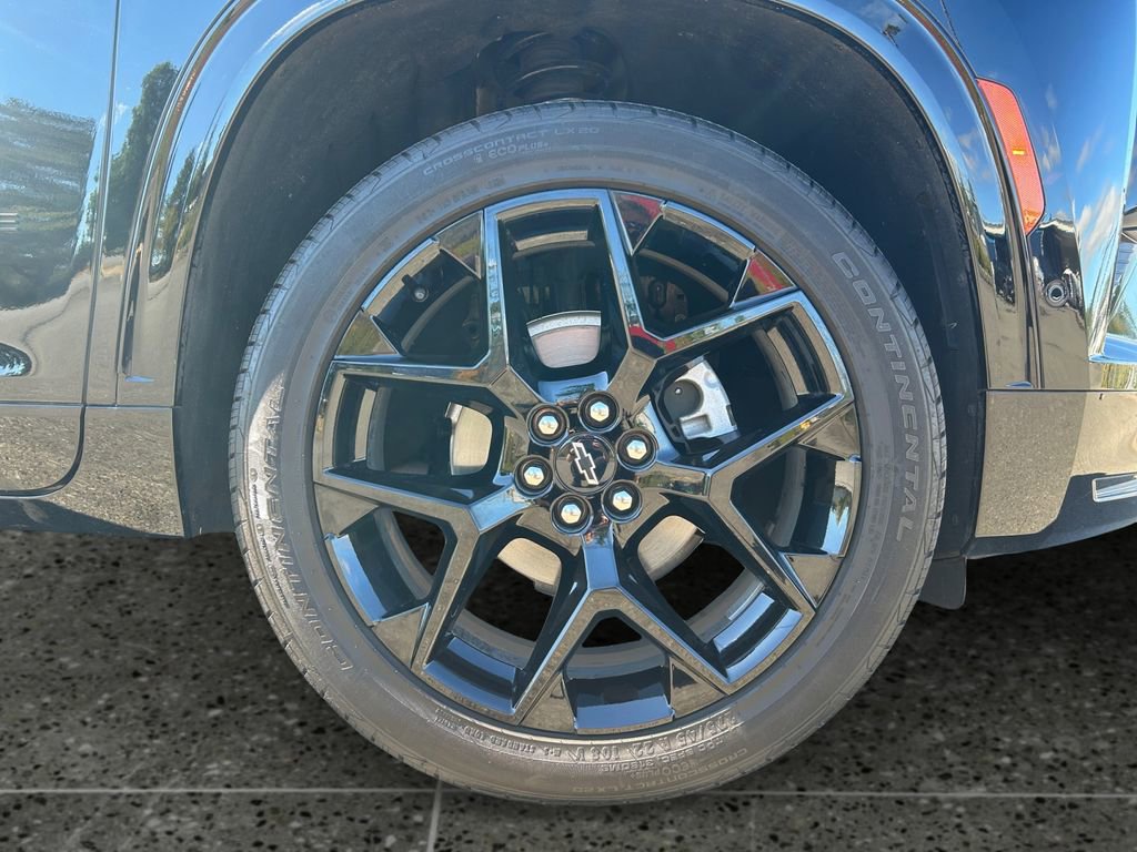 Used 2024 Chevrolet Traverse RS w/ LPO, Floor Liner Package image 9