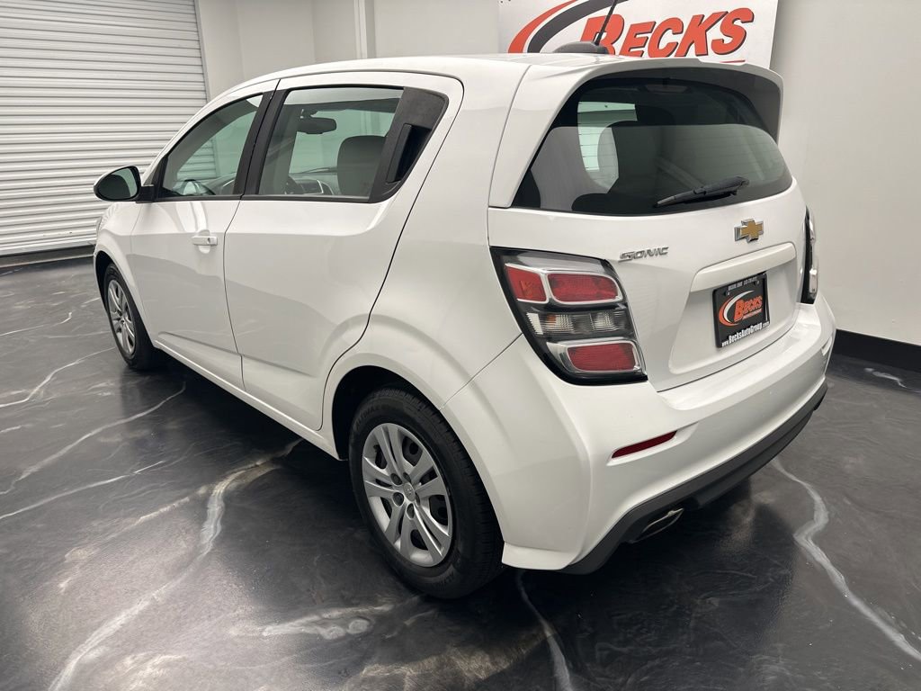 Used 2019 Chevrolet Sonic LT image 4