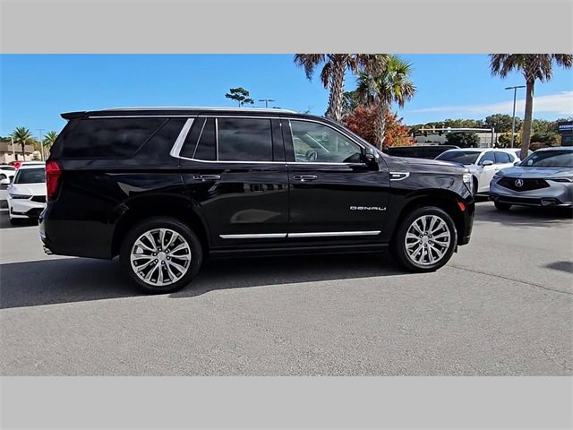 Used 2021 GMC Yukon Denali w/ Denali Premium Package image 29