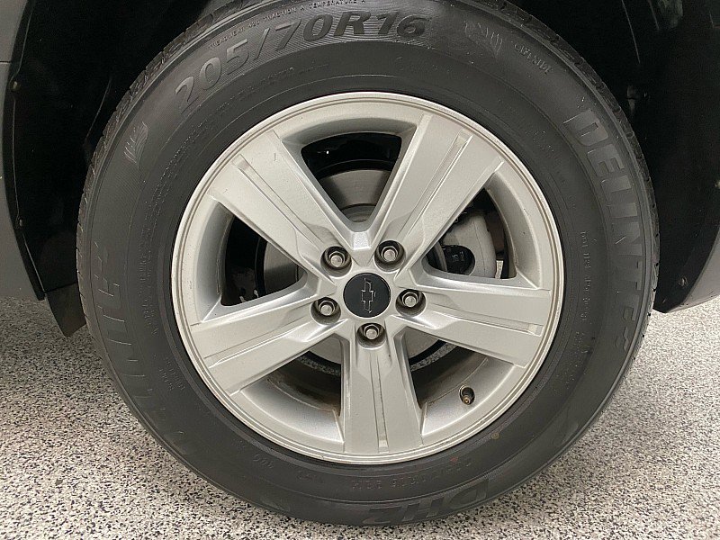 Used 2019 Chevrolet Trax LT w/ LT Convenience Package AWD/4WD image 25