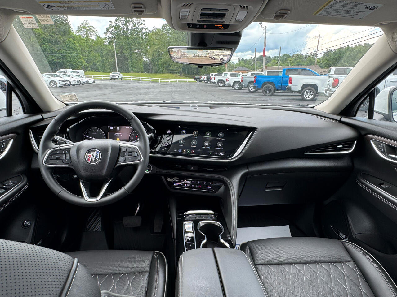 Used 2023 Buick Envision Avenir image 23
