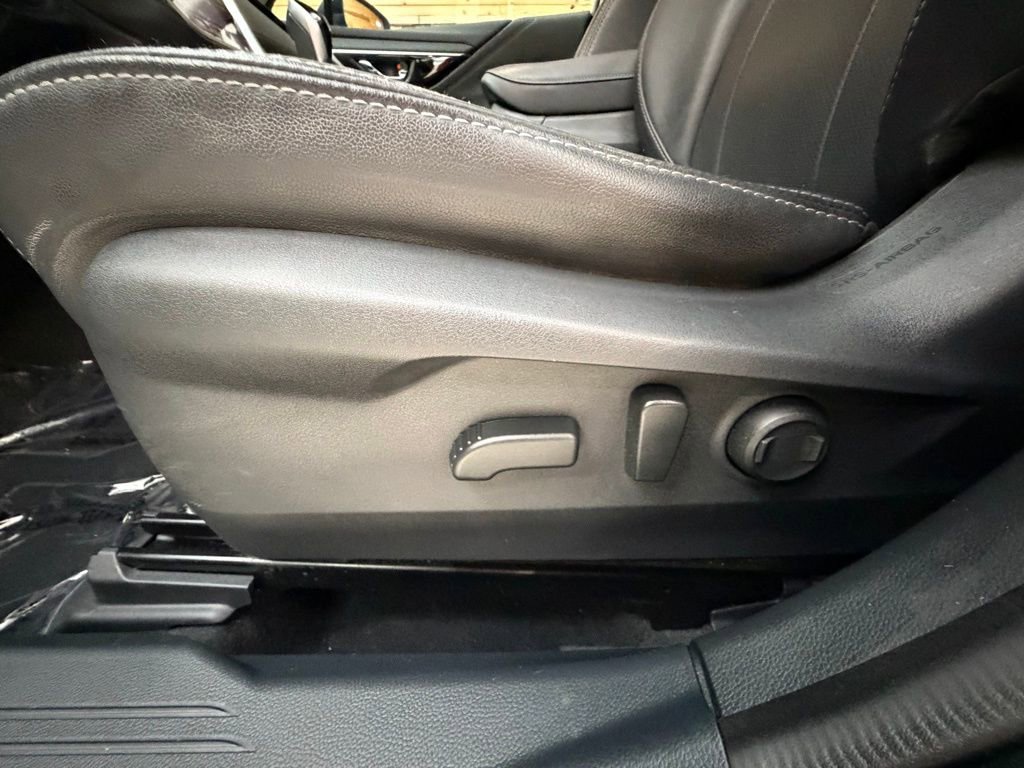 Used 2022 Subaru Outback Limited XT image 25