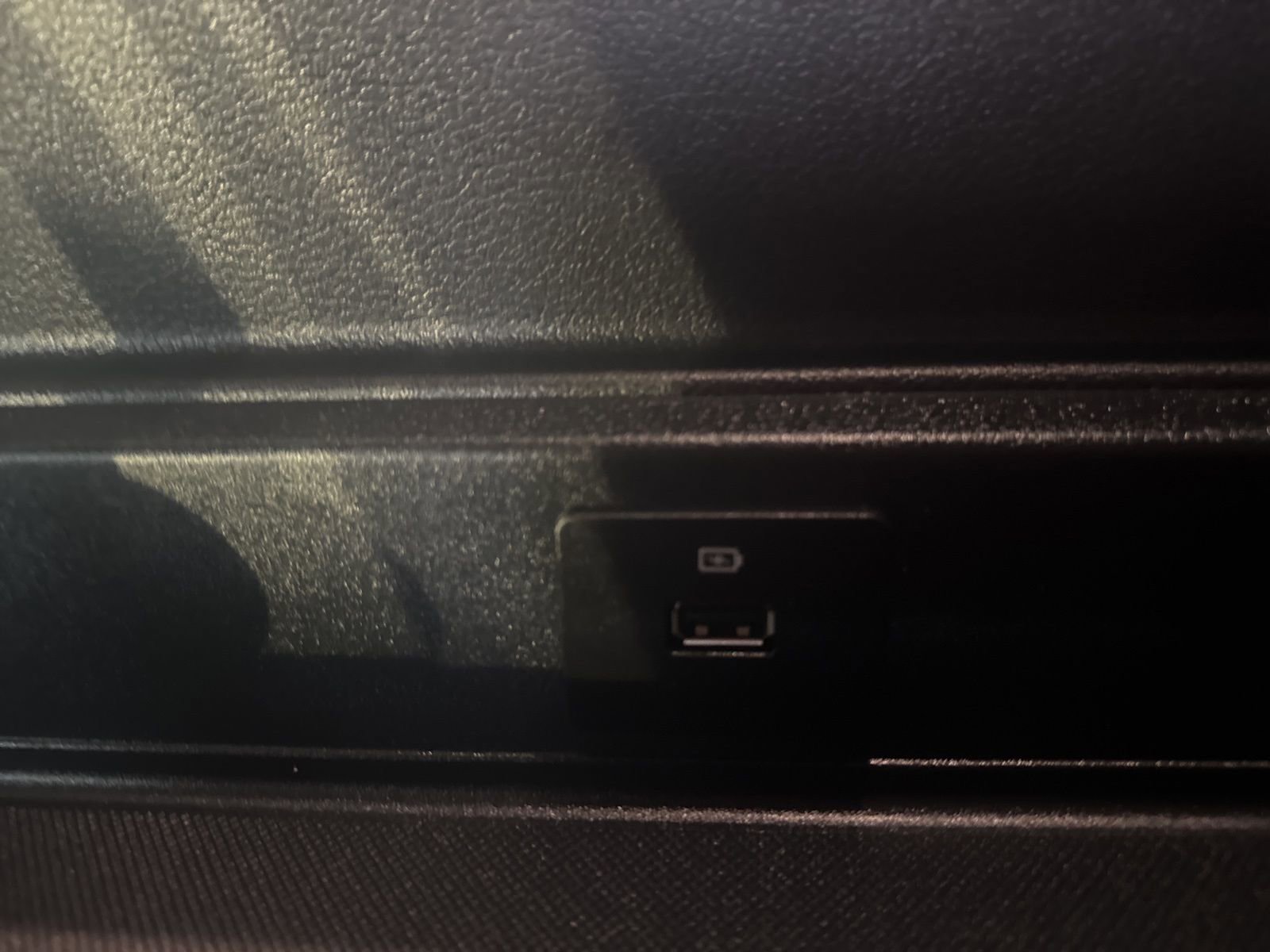 Used 2024 Ford Expedition Max Limited image 19