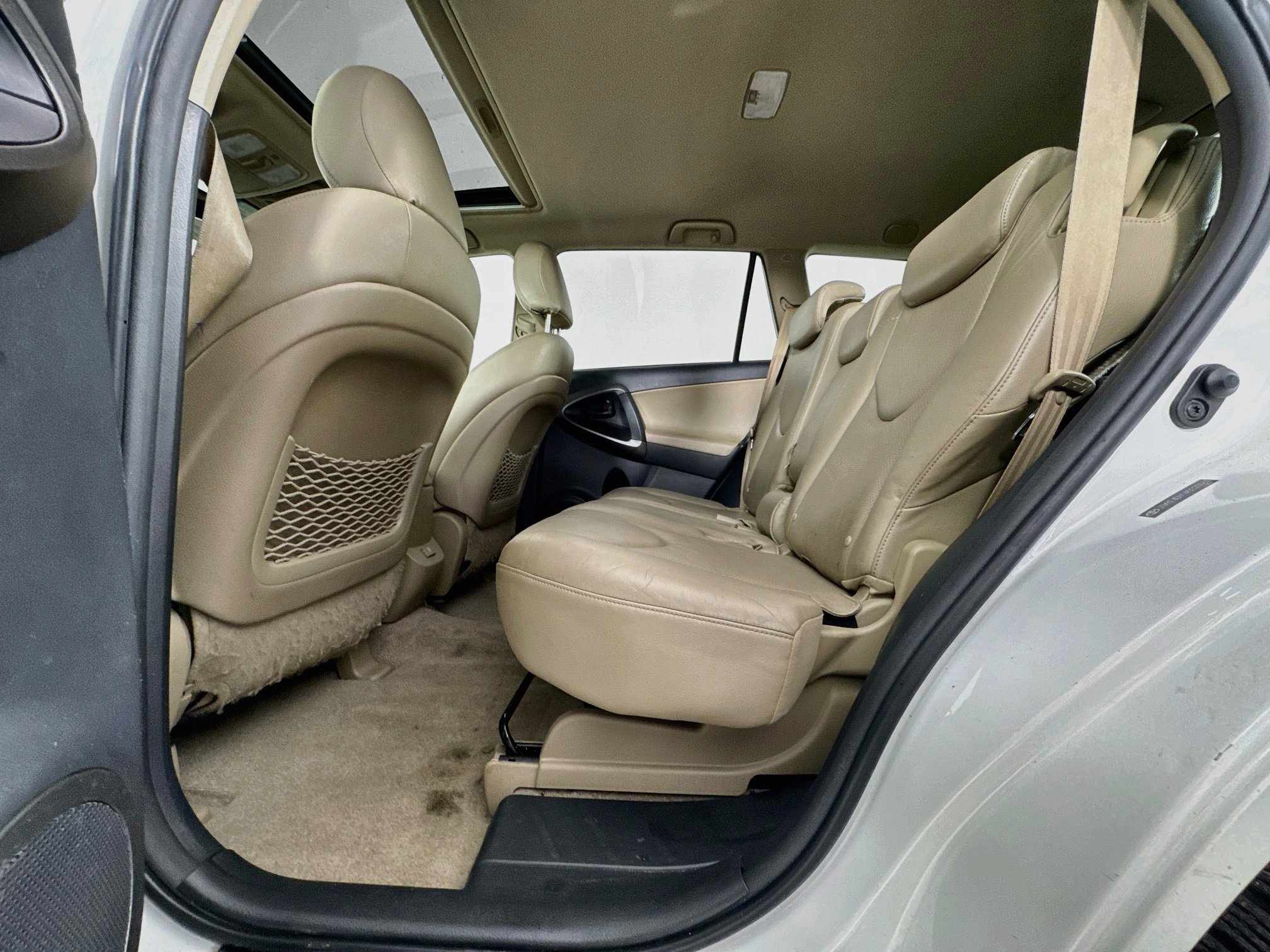 Used 2010 Toyota RAV4 Limited FWD image 25