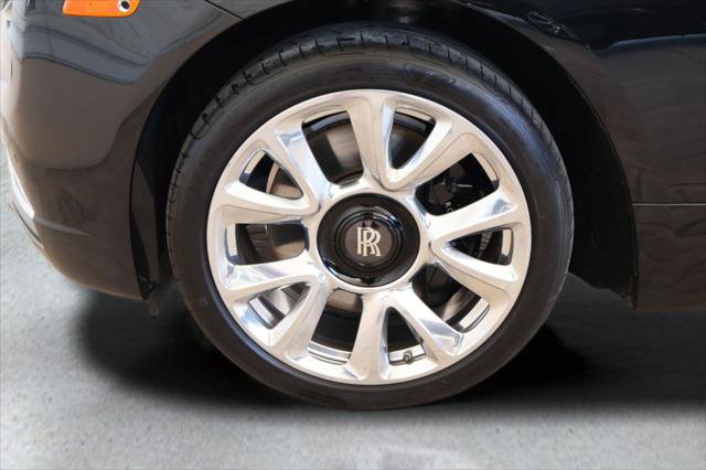 Certified 2019 Rolls-Royce Wraith RWD image 11