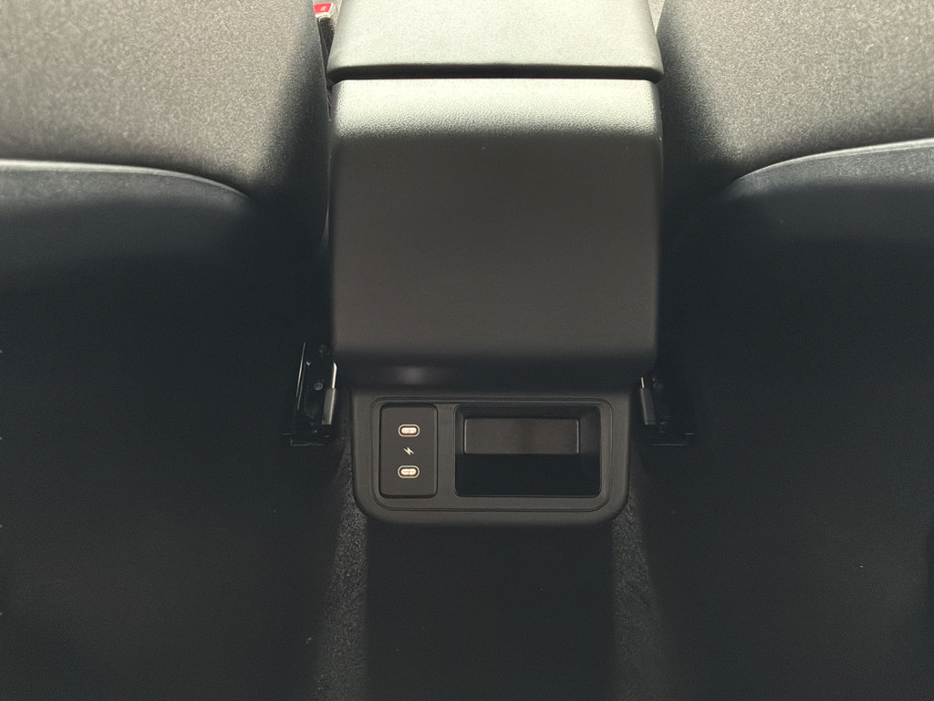 New 2026 Kia K4 FWD image 17