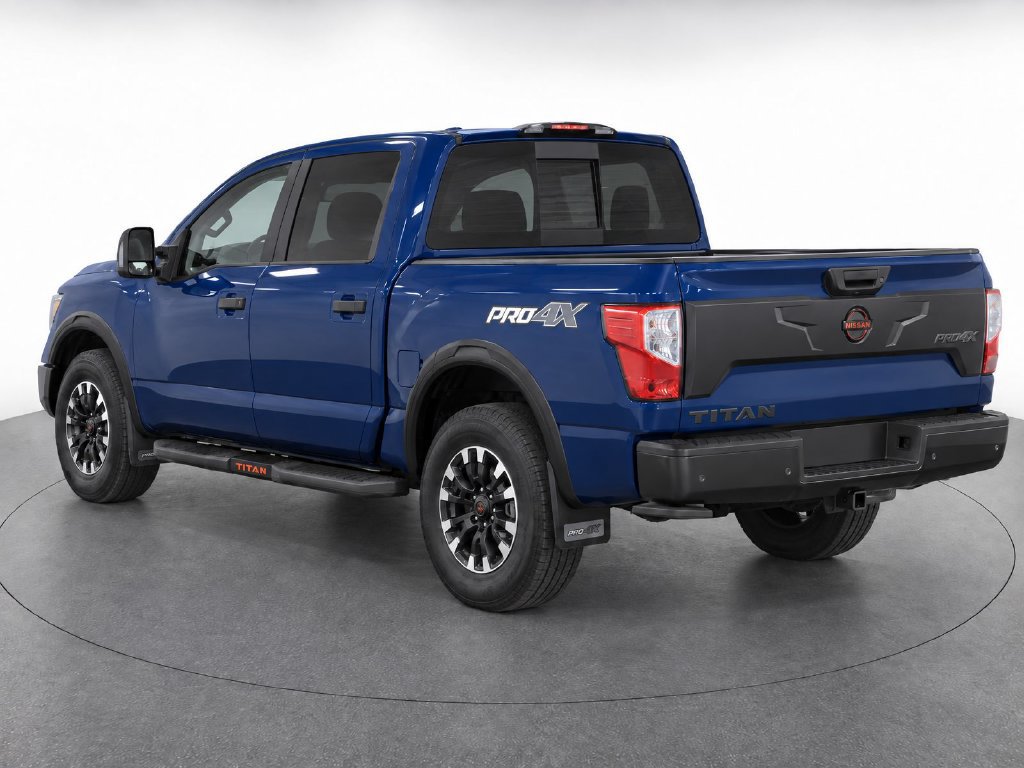 Used 2021 Nissan Titan PRO-4X w/ Pro-4x Convenience Package AWD/4WD image 6