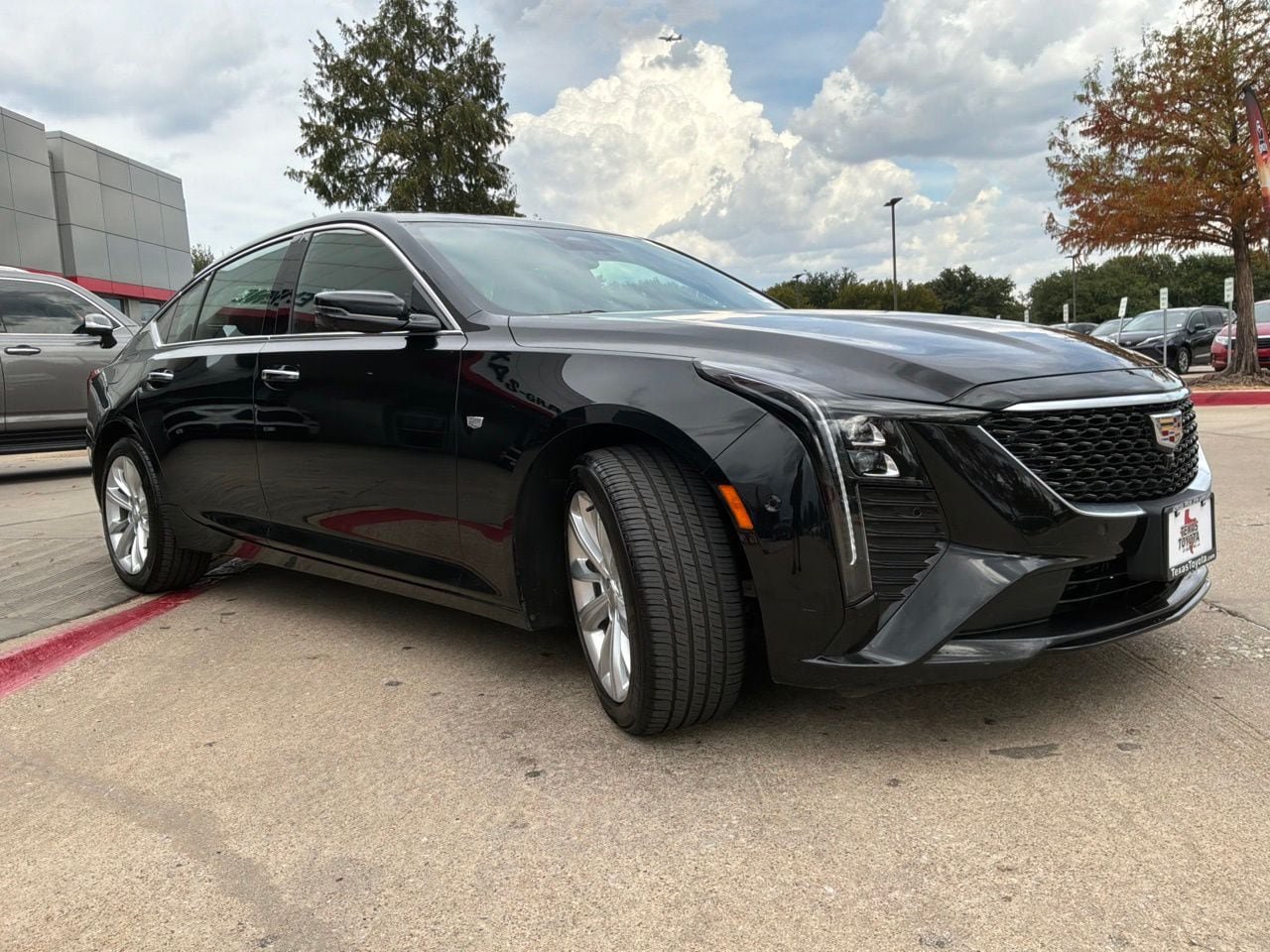 Used 2026 Cadillac CT5 Premium Luxury RWD image 4
