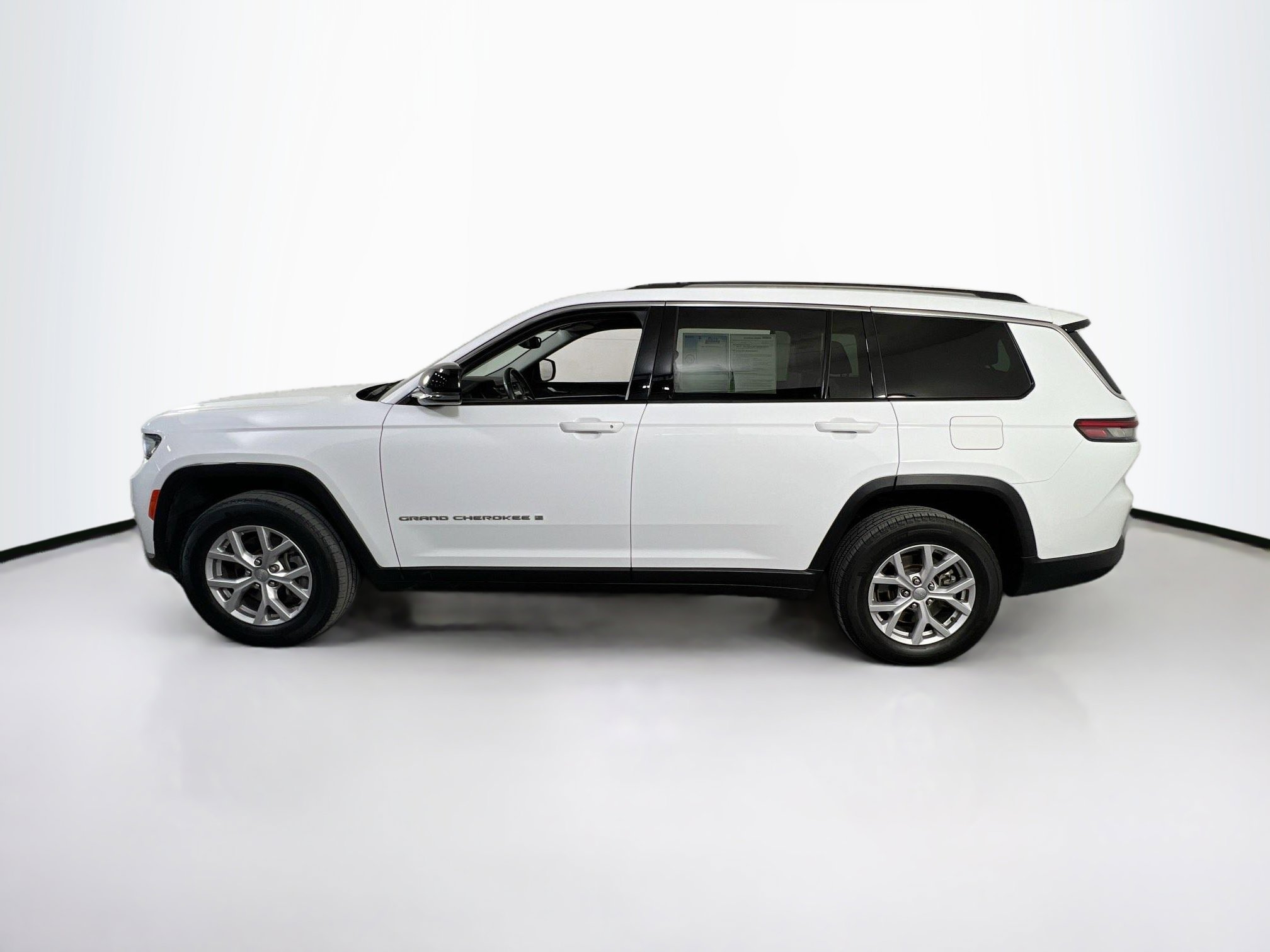 Used 2021 Jeep Grand Cherokee L Limited image 8