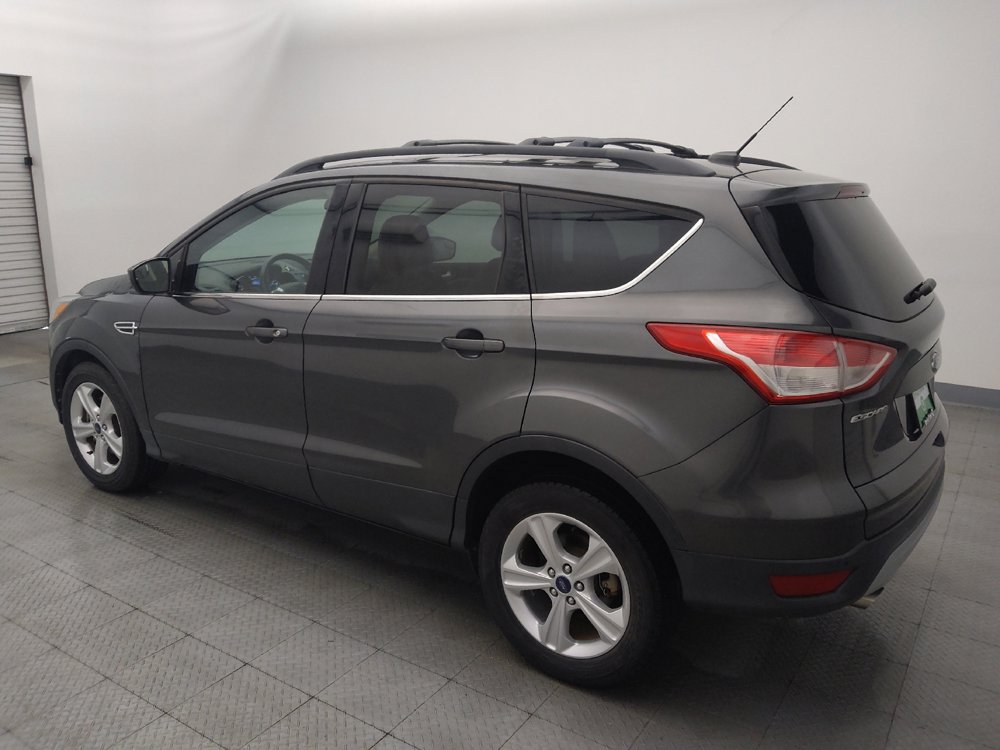 Used 2016 Ford Escape SE w/ SE Leather Comfort Package FWD image 3