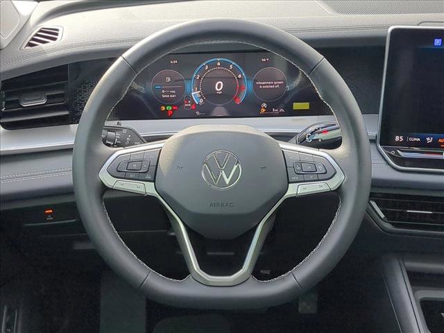 New 2026 Volkswagen Tiguan SE image 13