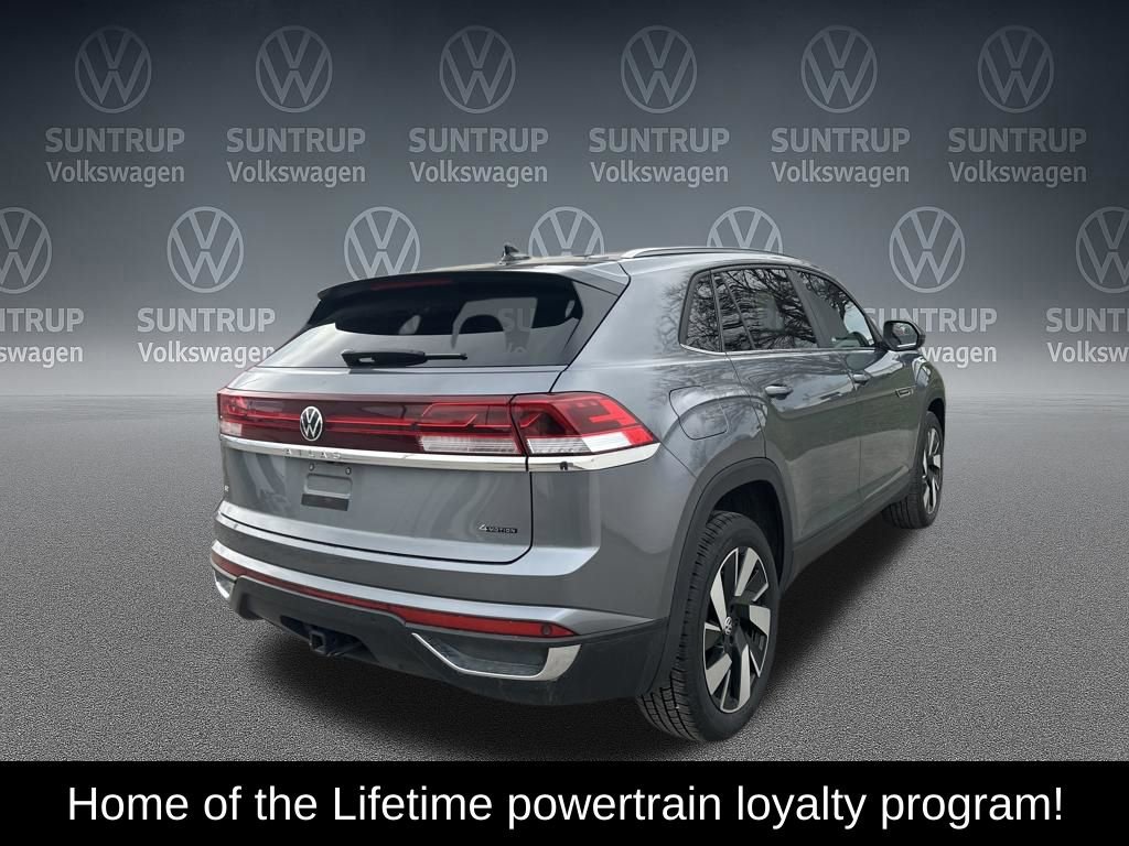 Used 2025 Volkswagen Atlas Cross Sport SE image 4