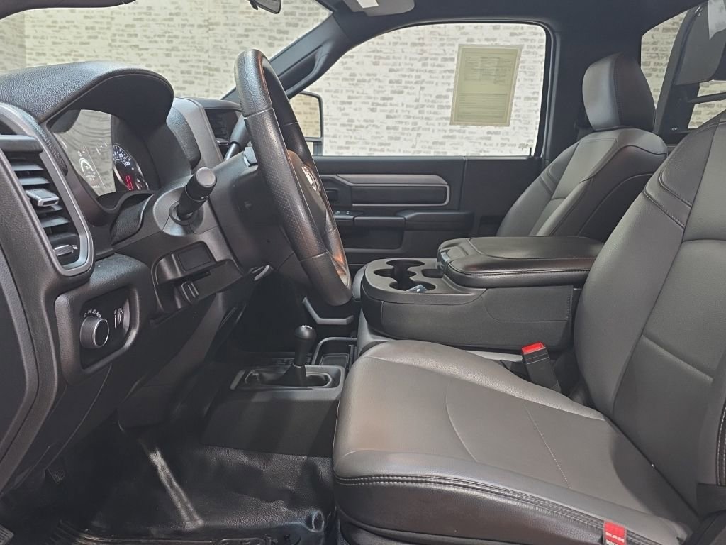 Used 2024 RAM 3500 Tradesman image 18