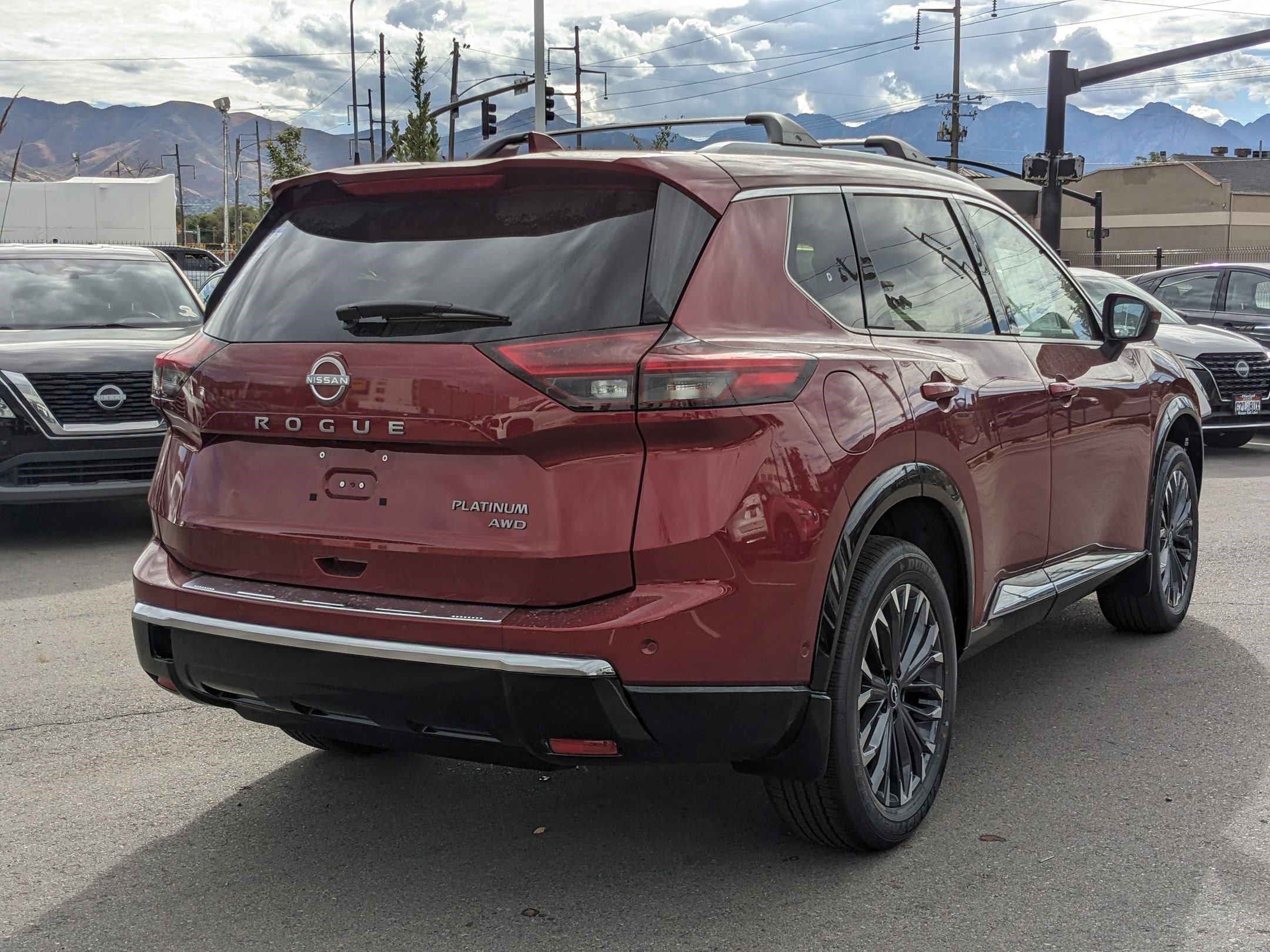 New 2026 Nissan Rogue Platinum image 3
